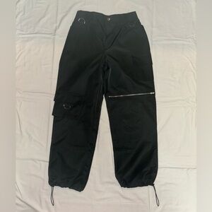 NWOT  Black cargo windbreaker pants